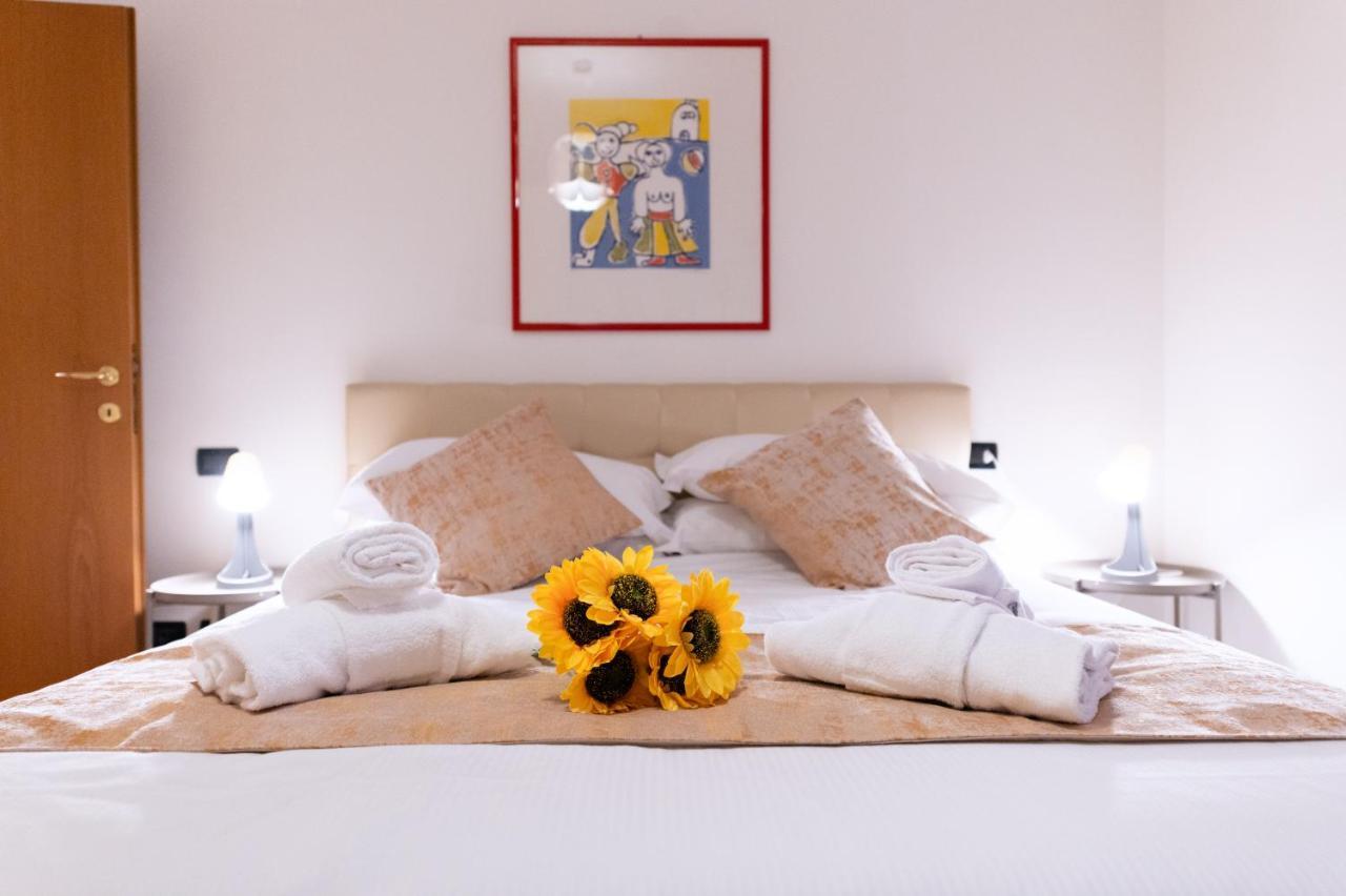 Bed and Breakfast Casa Mazzini Bologna Exterior foto